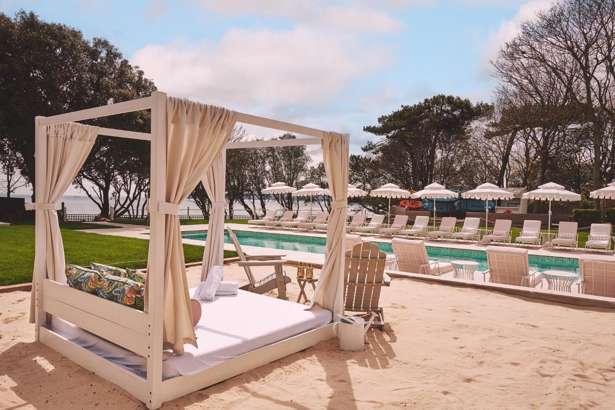 The Nici Hotel Bournemouth Bagian luar foto